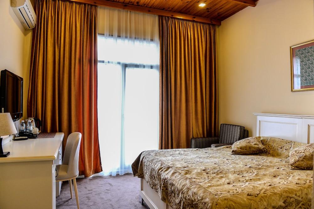 East Legend Hotel Baku Luaran gambar