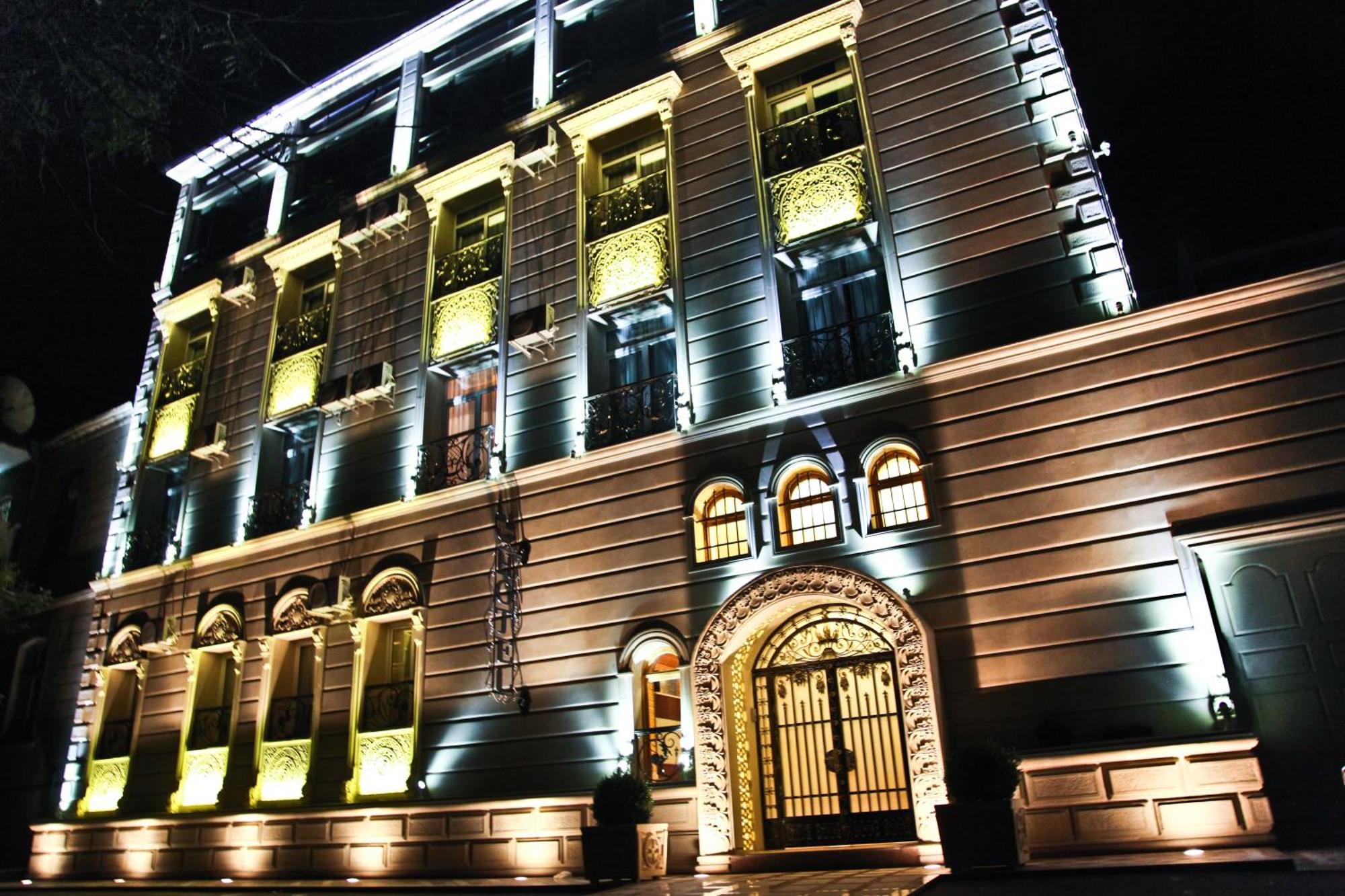 East Legend Hotel Baku Luaran gambar
