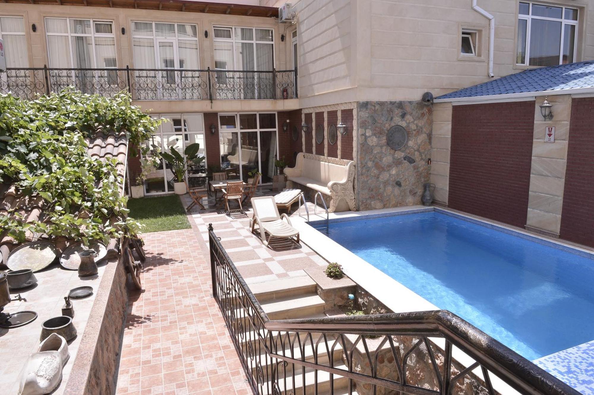East Legend Hotel Baku Luaran gambar