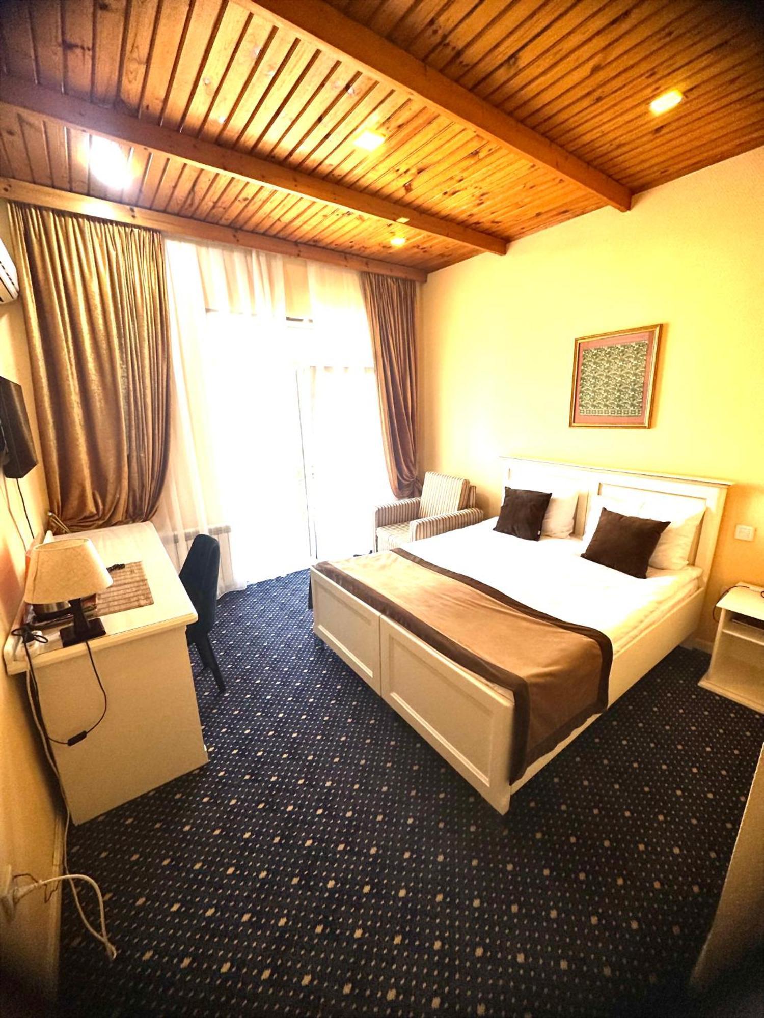East Legend Hotel Baku Luaran gambar