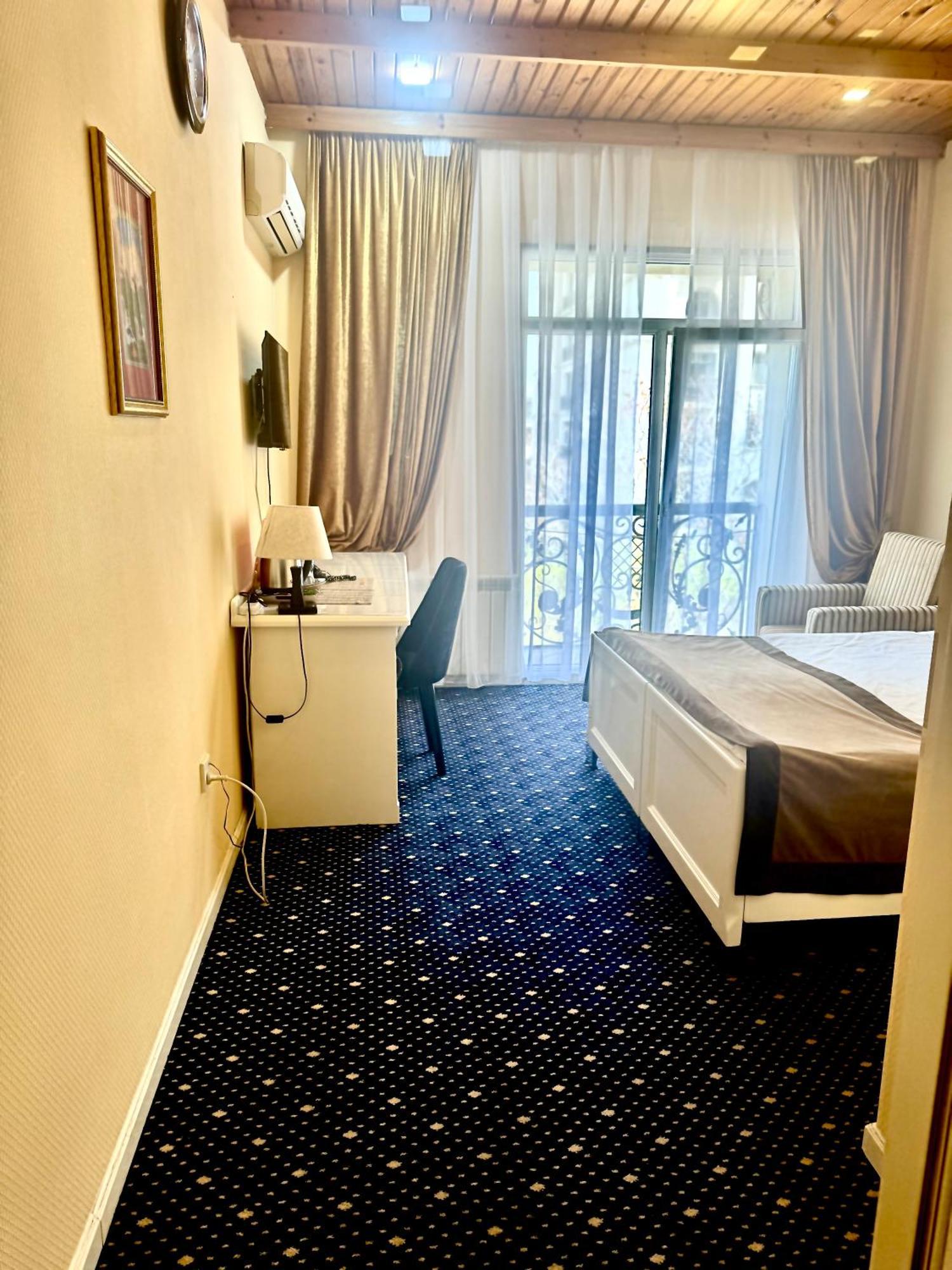 East Legend Hotel Baku Luaran gambar