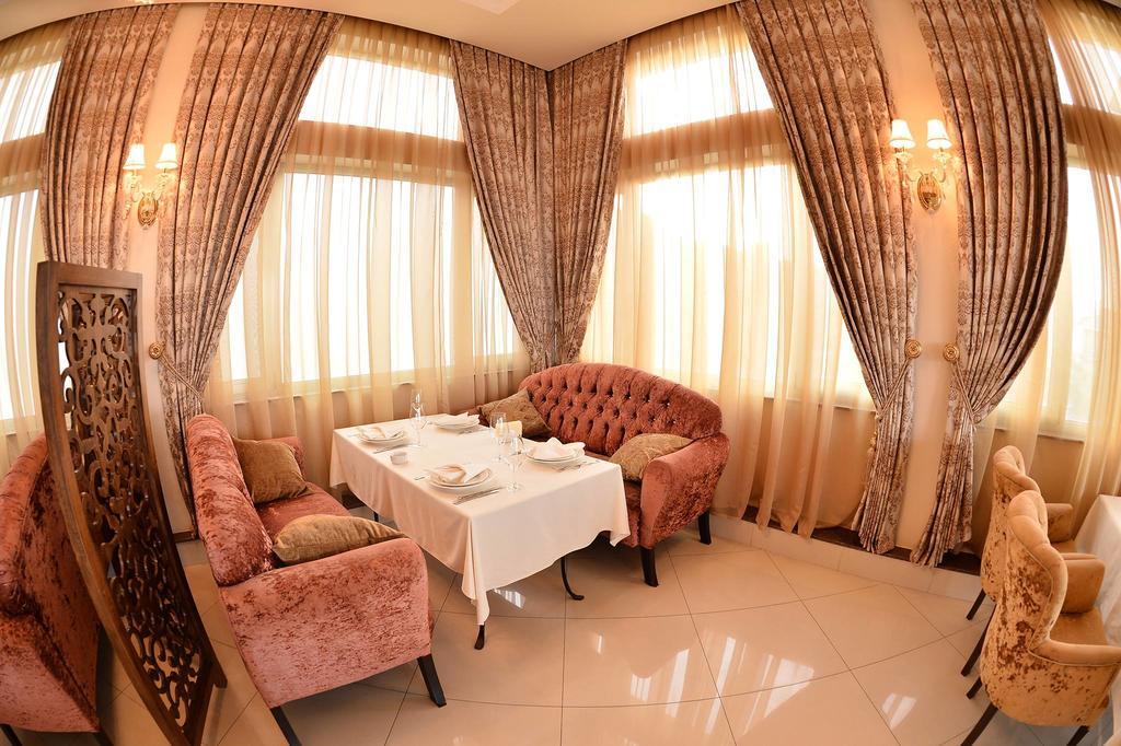 East Legend Hotel Baku Luaran gambar